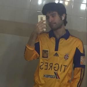 Meet your Posher, Alexander